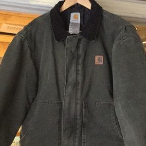 Dark green Carhartt coat size Medium